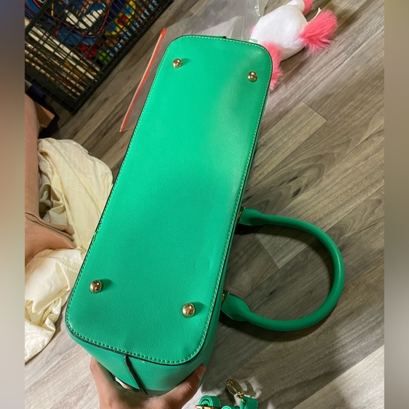 NWOT Green Dasein Shoukder bag - Picture 8 of 12